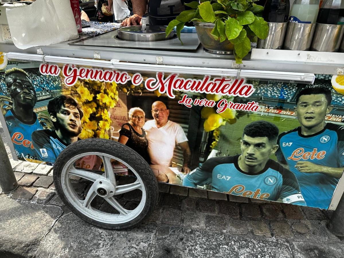 A Cas Ra Nonna Villa Napoli Esterno foto